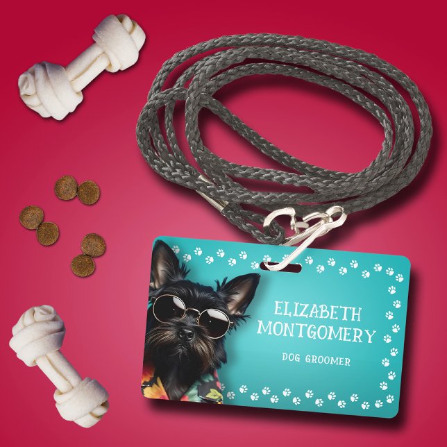 Crachá Borda de Impressão de Pata de Aparador de Cachorro (Dog Groomer Paw Print Border Identification Badge)