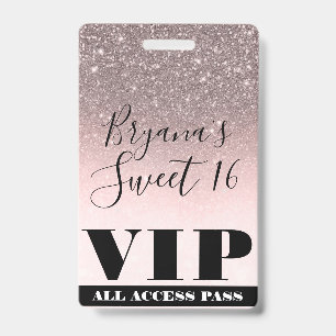Crachá Brilho Prateado Rubor Rosa Glam Passagem VIP Sweet