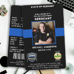 Crachá Cartão de identidade de Polícia de Fotografias Per<br><div class="desc">Identifique-se facilmente a si mesmo e ao seu policial no departamento de polícia com estes crachás personalizados de fotografia, logotipo, código de bar, cartão de identificação da polícia com a bandeira azul fina. Personalize com foto do policial, nome, número do crachá, detalhes e departamento de polícia. Personalize com o logotipo,...</div>