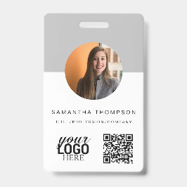 Crachá Cartão de identificação de código QR cinza Logotip