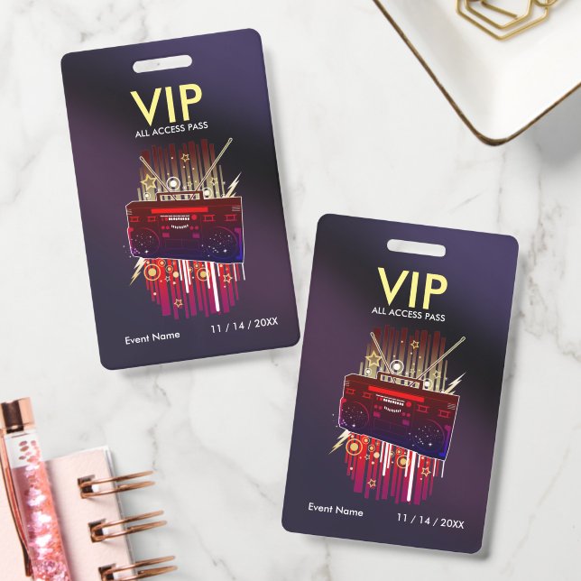 Crachá Cartão VIP Personalizado com Gradiente Roxo Escuro (Escritório)