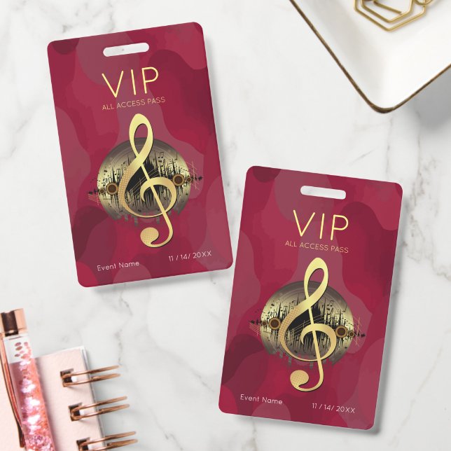 Crachá Clave de Sol em Ouro VIP Acesso Total Vermelho Abs (Escritório)