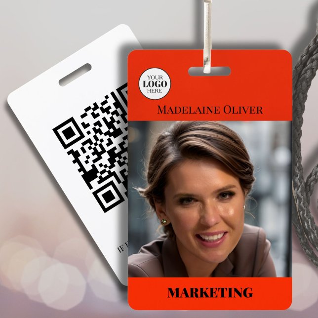 Crachá Código QR de Foto Vermelha e Nome do Funcionário n (Criador carregado)