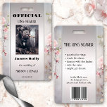 Crachá de Fotografia do Funny Floral Weding Ring B<br><div class="desc">Engraçado crachá de foto do portador do anel de casamento com sua foto personalizada em uma design cor-de-rosa floral. No verso,  você pode adicionar um código de bar personalizado e textos adicionais ou excluir o modelo.</div>