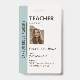 Crachá de Identificação de Educador de Ensino em C