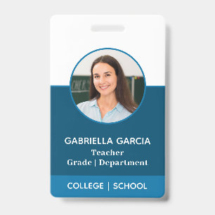 Crachá de identificação de professor da escola com