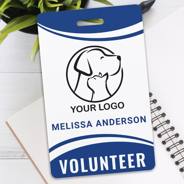 Crachá de identificação de voluntário com logotipo (Criador carregado)