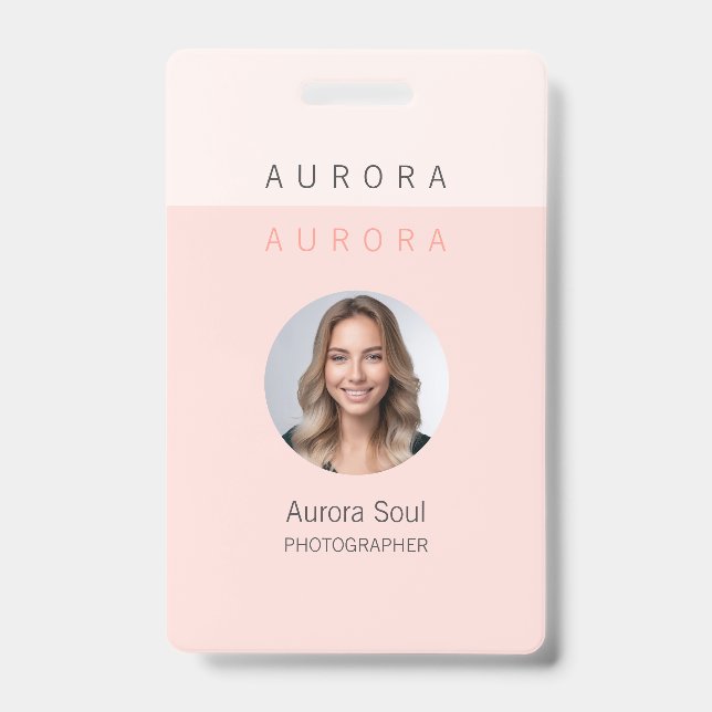 Crachá de Nome Rosa Minimalista em Dois Tons (Frente)