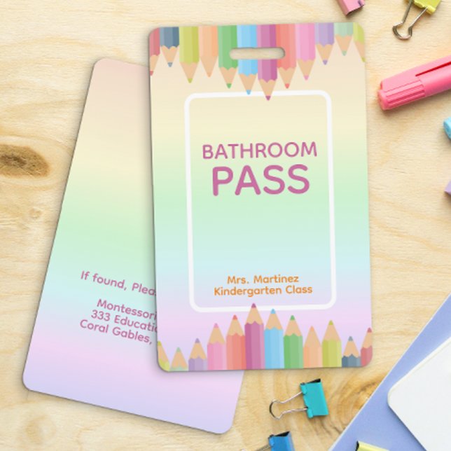 Crachá de Passagem do Pastel Rainbow Bathroom para (Criador carregado)