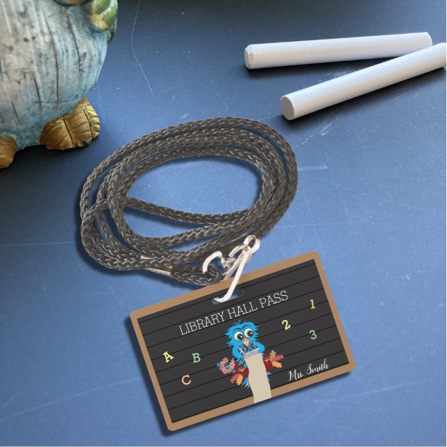 Crachá de Passagem Horizontal de Coruja Azul Whims (Criador carregado)