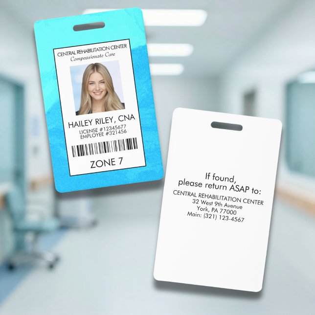 Crachá de Segurança com Foto para Funcionários da  (This ID badge enhances security while maintaining a unique bright blue aesthetic.)