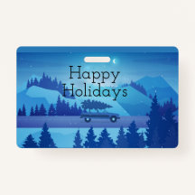 Dirigindo pela estrada com uma árvore de natal