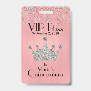Crachá Distintivo VIP de Quinceañera Coroa de Prata com R