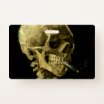 Crachá Esqueleto de Fumagem de Van Gogh<br><div class="desc">Crachá com a pintura a óleo de Vincent van Gogh Caveira de um Esqueleto com Cigarro em Chamas (1885-86). Um presente excelente para fãs do Poste-impressionismo e da arte holandesa!</div>