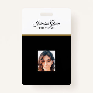 Crachá Foto Em Fundo Preto E Branco