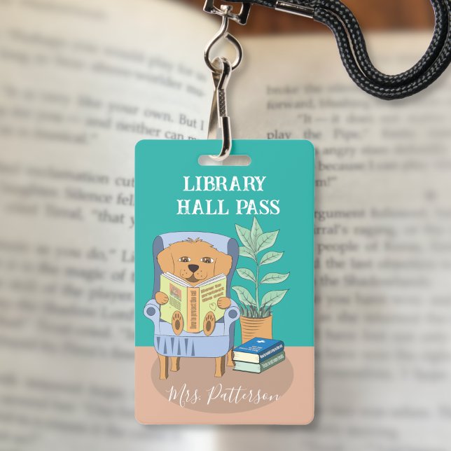 Crachá Fun Cartoon Reading Dog Library Hall Pass Badge (Fun reading dog elementary school library hall pass badge .)