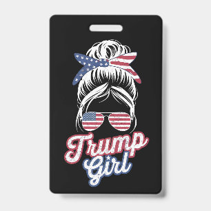 Crachá Garota Trump Coque Desgrenhado Vintage Bandeira do