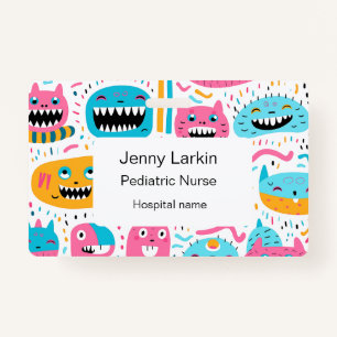 Crachá Gato feliz e caras de monstro