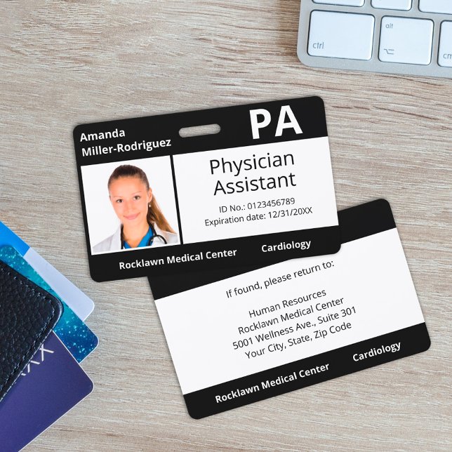 Crachá ID do Hospital Preto de Foto do Funcionário Person (Custom Employee Photo Black Hospital ID Badge, front/back)
