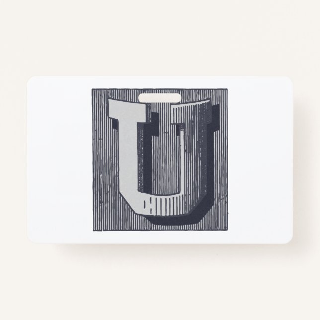 Crachá Letra "U" bordado elegante (Frente)