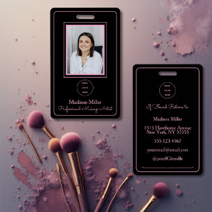 Crachá Logotipo de Tipografia Rosa Blush Preto Foto Maqui
