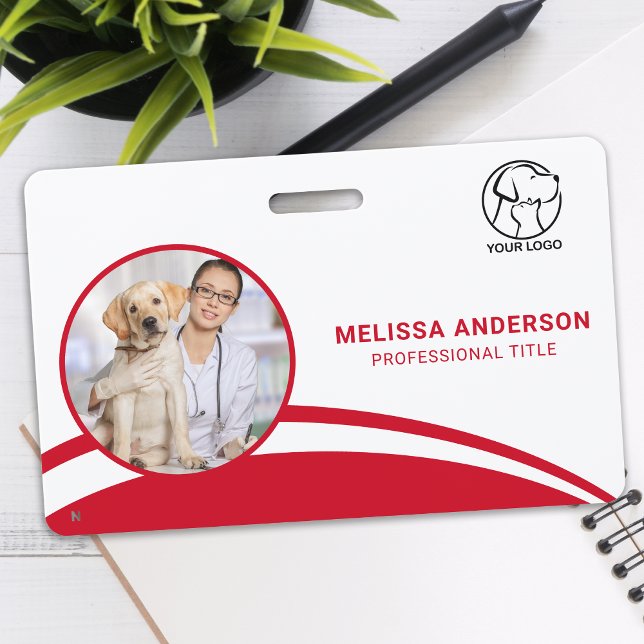 Crachá Logotipo Nome Código de Barras Foto Personalizada  (Criador carregado)