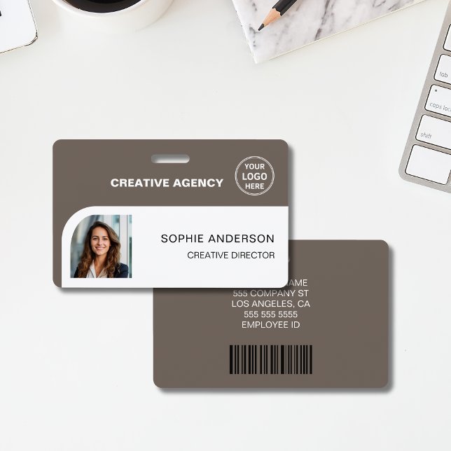 Crachá Logotipo Personalizado Moderno Código de Barras No (Modern Custom Logo Bar Code Employee Staff Name Badge)