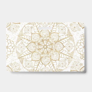 Crachá Mandala dourada tirada do boho mão à moda