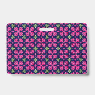 Crachá Padrão abstrato de pétalas florais rosa geométrico