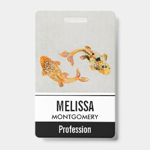 Crachá Peixe Koi Dourado Elegante