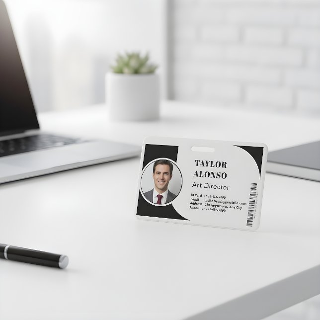 Crachá Personalizado de Nome de Funcionário com Lo (Criador carregado)
