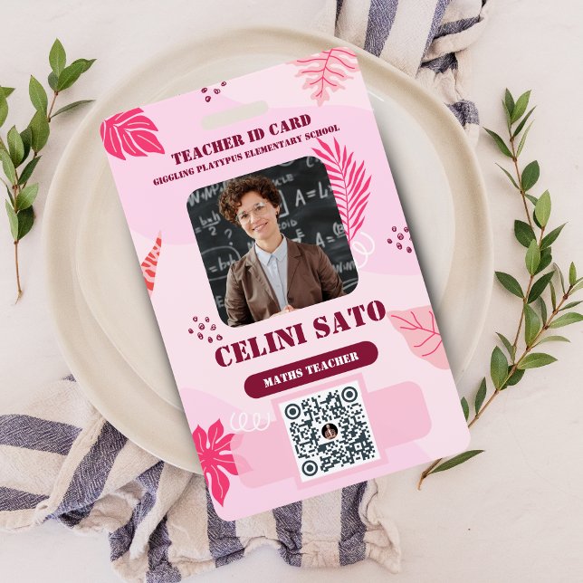 Crachá Pink Floral Style Homeschool ID Card (Pink Floral Style Homeschool ID Card with QR Code and Photo Badge)