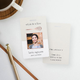 Crachá Rosa Dourado Whisk Bakery/Caterer Employee Photo I