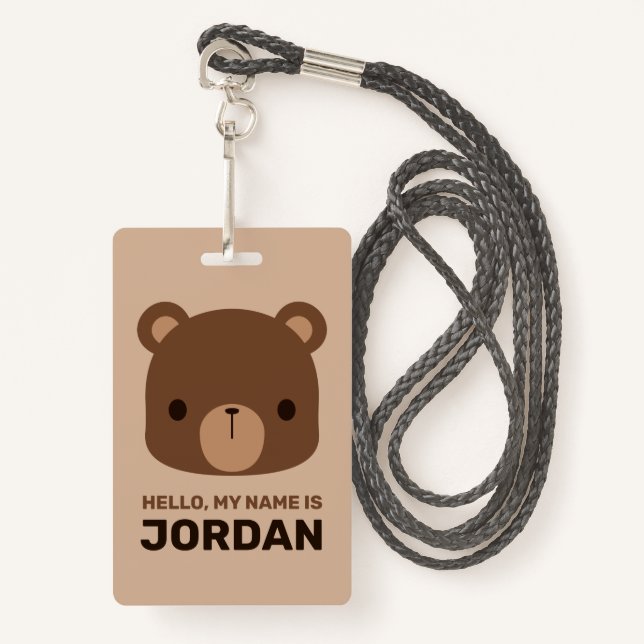 Crachá Urso Castanho Bonito com Nome Personalizado (Frente com cordão)