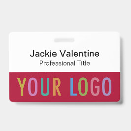 Crachá vermelho escuro com o clipe de logotipo na 