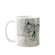 Crânio e caneca florestal