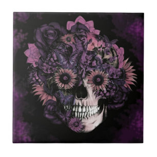 Crânio roxo do ohm com splatters. da pintura