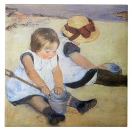 Crianças Jovens Jogando na Praia (Mary Cassatt)