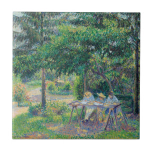 Crianças sentadas à mesa no jardim Camille Pissarr