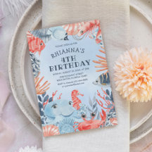 Crianças Sob O Convite de aniversário Do Mar