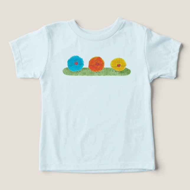 Criaturas Fofas Segurando Corações (Design frontal)