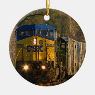 CSX 7868 treina o ornamento dianteiro da imagem
