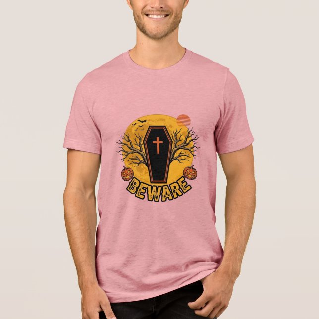 Cuidado Camisa Vintage Abóbora Caixão de Halloween (Frente)