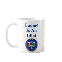 Cuomo É Uma Caneca Idiota De Café