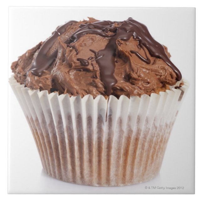 Cupcake com crosta de gelo do chocolate (Frente)