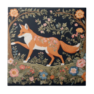 Curiosa Fox Faux Embroiderme Elegante Floral