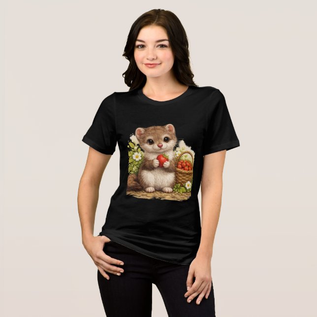 Cute Weasel Strawberry T-Shirt Kawaii Animal (Frente Completa)