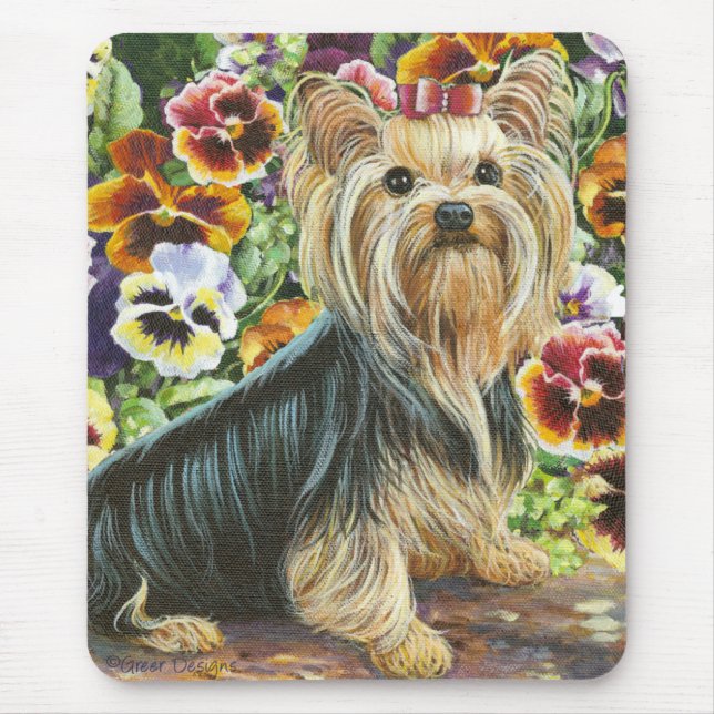 Cute Yorkshire Terrier no Pansies Mousepad (Frente)
