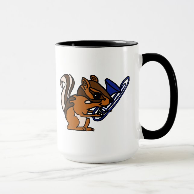 CZ Chipmunk que joga a caneca do Trombone (Direita)