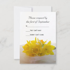 Daffodils Amarelos no Cartão RSVP de Casamento da